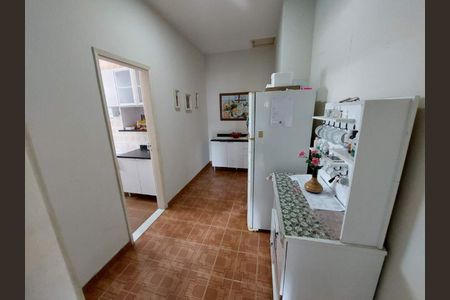 Casa à venda com 372m², 7 quartos e 2 vagas