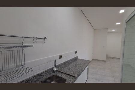 Cozinha  de casa para alugar com 1 quarto, 30m² em Santo Antônio, São Caetano do Sul