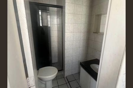 Banheiro 1 de casa para alugar com 2 quartos, 180m² em Vila Santa Virginia, São Paulo