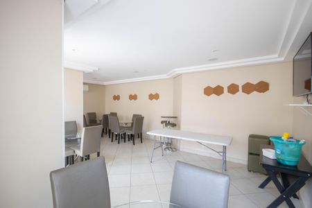 Apartamento para alugar com 70m², 3 quartos e 2 vagas Apartamento para alugar com 70m², 3 quartos e 2 vagasÁrea comum - Salão de festas