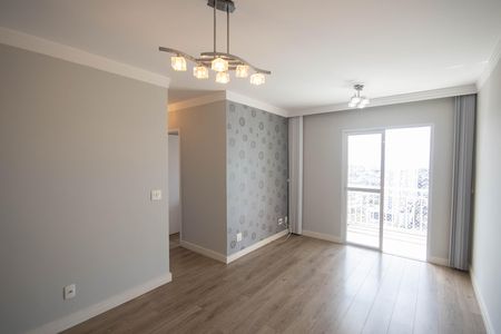 Sala de apartamento para alugar com 3 quartos, 70m² em Vila Maria Alta, São Paulo