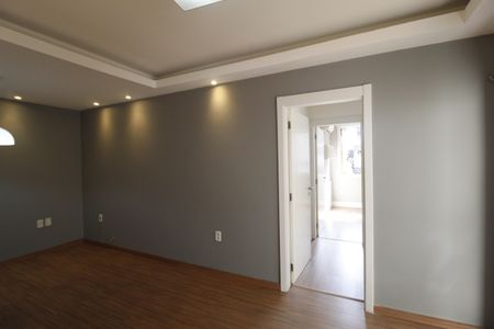 Sala de apartamento à venda com 2 quartos, 90m² em Petrópolis, Porto Alegre