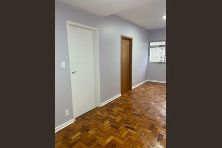 Apartamento à venda com 40m², 1 quarto e sem vaga