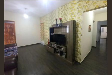 Casa à venda com 188m², 6 quartos e 2 vagas