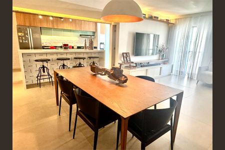 Apartamento à venda com 3 quartos, 118m² em Sumaré, São Paulo