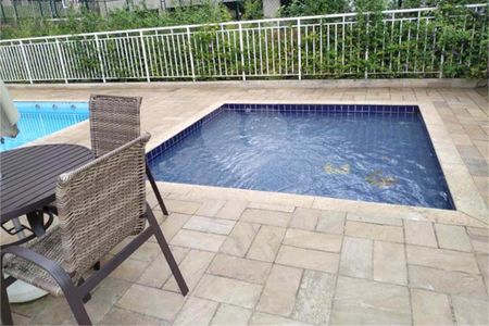 Apartamento à venda com 75m², 3 quartos e 2 vagas