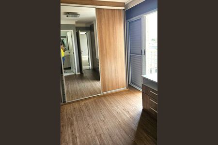 Apartamento à venda com 3 quartos, 75m² em Vila Paulo Silas, São Paulo