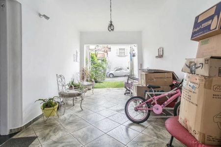 Casa de Condomínio à venda com 6 quartos, 238m² em Cambuci, São Paulo