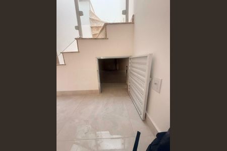 Casa à venda com 100m², 3 quartos e 2 vagas
