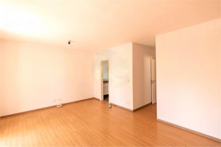 Casa à venda com 4 quartos, 360m² em Santo Amaro, São Paulo