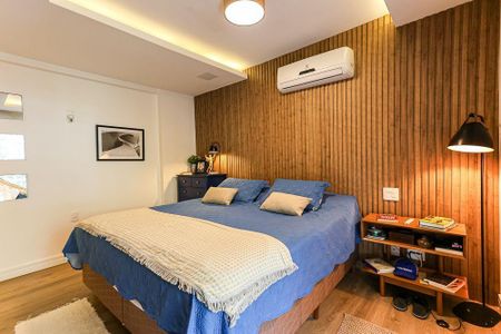 Apartamento à venda com 4 quartos, 156m² em Charitas, Niterói