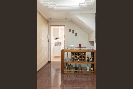 Casa à venda com 195m², 3 quartos e 2 vagasSala