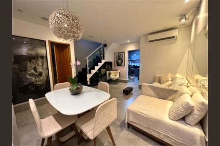 Casa à venda com 3 quartos, 140m² em Vila Matilde, São Paulo