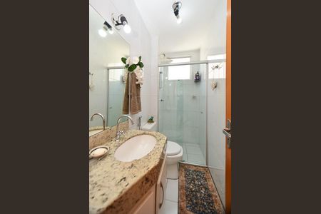 Apartamento à venda com 54m², 2 quartos e 2 vagas Apartamento à venda com 54m², 2 quartos e 2 vagasBanheiro Social