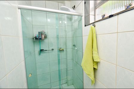 Apartamento à venda com 85m², 3 quartos e 2 vagas Apartamento à venda com 85m², 3 quartos e 2 vagasBanheiro Suíte