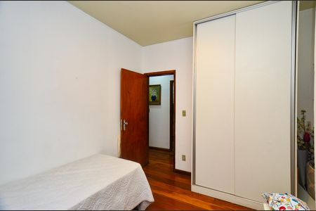 Apartamento à venda com 85m², 3 quartos e 2 vagas Apartamento à venda com 85m², 3 quartos e 2 vagasQuarto 1