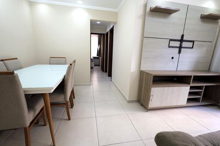 Sala de apartamento para alugar com 3 quartos, 70m² em Vila Valparaíso, Santo André