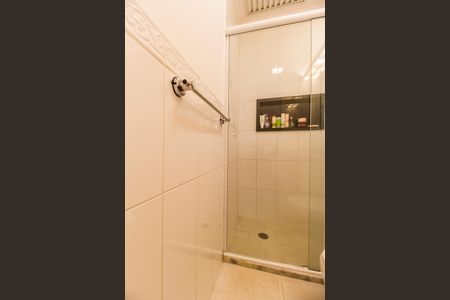 Casa de condomínio à venda com 164m², 3 quartos e 2 vagas Casa de condomínio à venda com 164m², 3 quartos e 2 vagasBanheiro Social