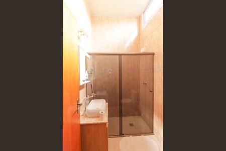 Casa à venda com 173m², 3 quartos e 3 vagasBanheiro da Suíte