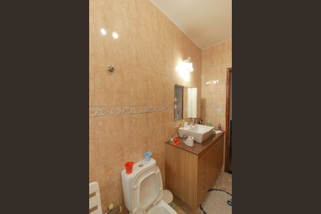 Casa à venda com 173m², 3 quartos e 3 vagasBanheiro Social