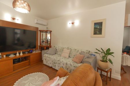 Casa à venda com 173m², 3 quartos e 3 vagasSala