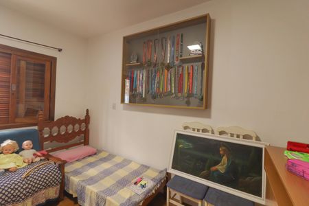 Casa à venda com 173m², 3 quartos e 3 vagasSuíte