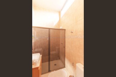 Casa à venda com 173m², 3 quartos e 3 vagasBanheiro da Suíte