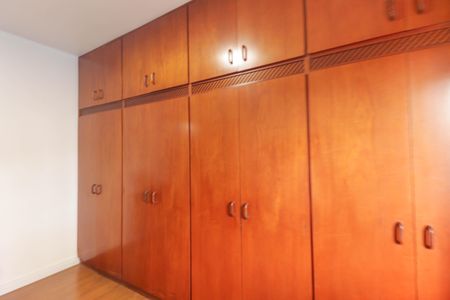 Casa à venda com 173m², 3 quartos e 3 vagasQuarto 1