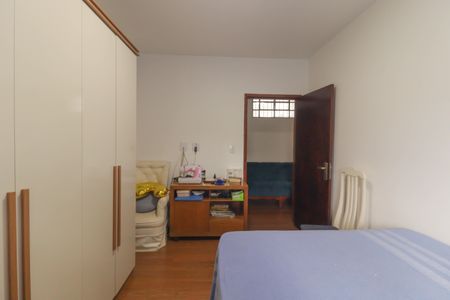 Casa à venda com 173m², 3 quartos e 3 vagasQuarto 2