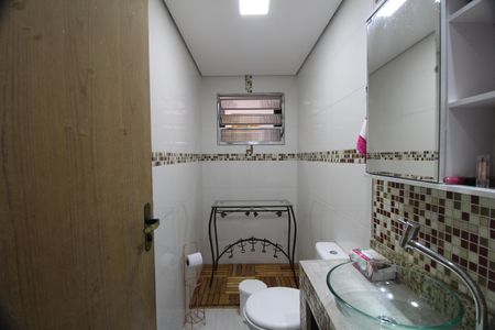 Casa à venda com 316m², 4 quartos e 2 vagasLavabo