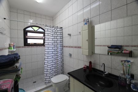 Casa à venda com 316m², 4 quartos e 2 vagasBanheiro da Suíte