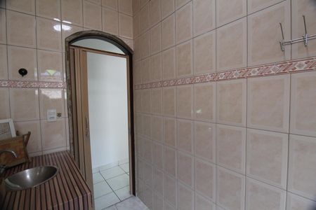 Casa à venda com 316m², 4 quartos e 2 vagasBanheiro Social