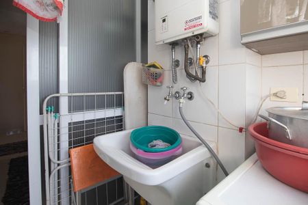 Apartamento à venda com 55m², 2 quartos e 1 vaga Apartamento à venda com 55m², 2 quartos e 1 vagaÁrea de Serviço