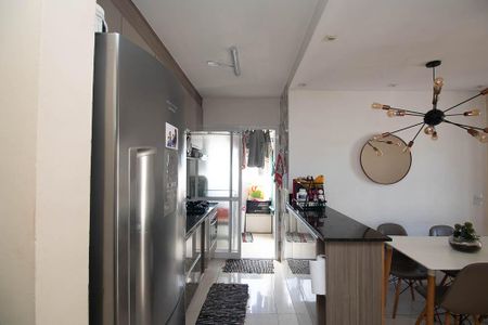 Apartamento à venda com 55m², 2 quartos e 1 vaga Apartamento à venda com 55m², 2 quartos e 1 vagaCozinha