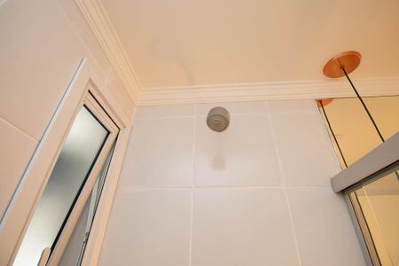 Apartamento à venda com 55m², 2 quartos e 1 vaga Apartamento à venda com 55m², 2 quartos e 1 vagaBanheiro 2