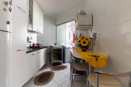 Apartamento à venda com 52m², 2 quartos e 1 vaga Apartamento à venda com 52m², 2 quartos e 1 vagaCozinha