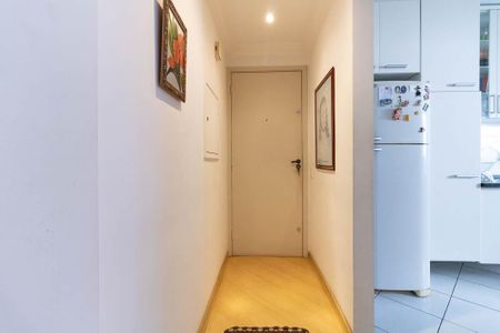 Apartamento à venda com 52m², 2 quartos e 1 vaga Apartamento à venda com 52m², 2 quartos e 1 vagaEntrada