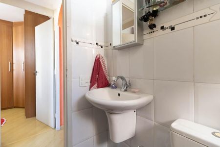 Apartamento à venda com 52m², 2 quartos e 1 vaga Apartamento à venda com 52m², 2 quartos e 1 vagaBanheiro