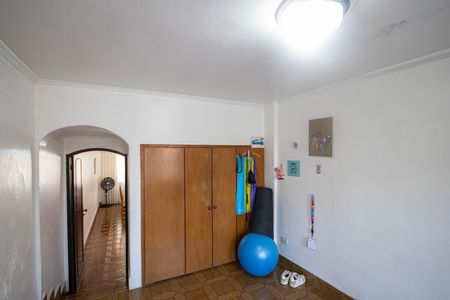 Apartamento à venda com 220m², 4 quartos e 2 vagas Apartamento à venda com 220m², 4 quartos e 2 vagasQuarto 2