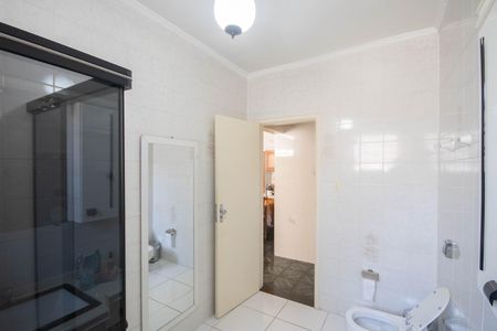 Apartamento à venda com 220m², 4 quartos e 2 vagas Apartamento à venda com 220m², 4 quartos e 2 vagasBanheiro