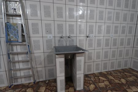 Casa para alugar com 125m², 2 quartos e 2 vagasLavanderia