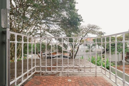 Casa à venda com 238m², 3 quartos e 2 vagas Casa à venda com 238m², 3 quartos e 2 vagasSuíte