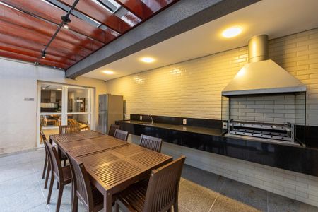 Apartamento à venda com 54m², 2 quartos e 1 vagaÁrea comum