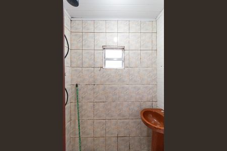 Casa para alugar com 40m², 2 quartos e sem vaga Casa para alugar com 40m², 2 quartos e sem vagaBanheiro