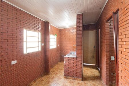 Sala de casa para alugar com 2 quartos, 40m² em Parque Roseira, Carapicuíba