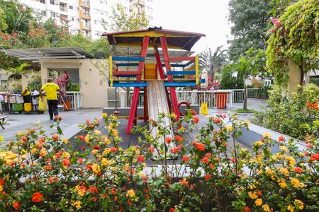 Apartamento à venda com 69m², 3 quartos e 1 vagaÁrea comum - Playground