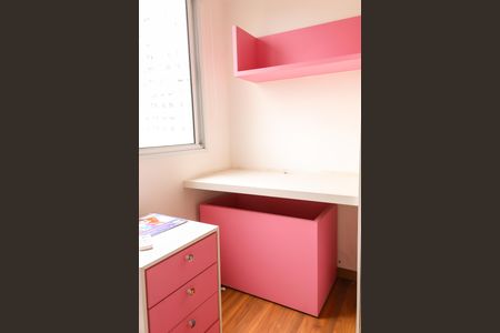 Apartamento à venda com 69m², 3 quartos e 1 vagaQuarto 2