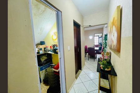 Casa à venda com 200m², 3 quartos e 2 vagasDeposito