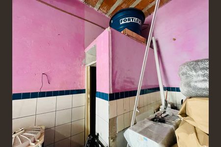 Casa à venda com 200m², 3 quartos e 2 vagasBanheiro da Garagem