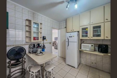 Apartamento para alugar com 92m², 2 quartos e 1 vaga Apartamento para alugar com 92m², 2 quartos e 1 vagaCozinha